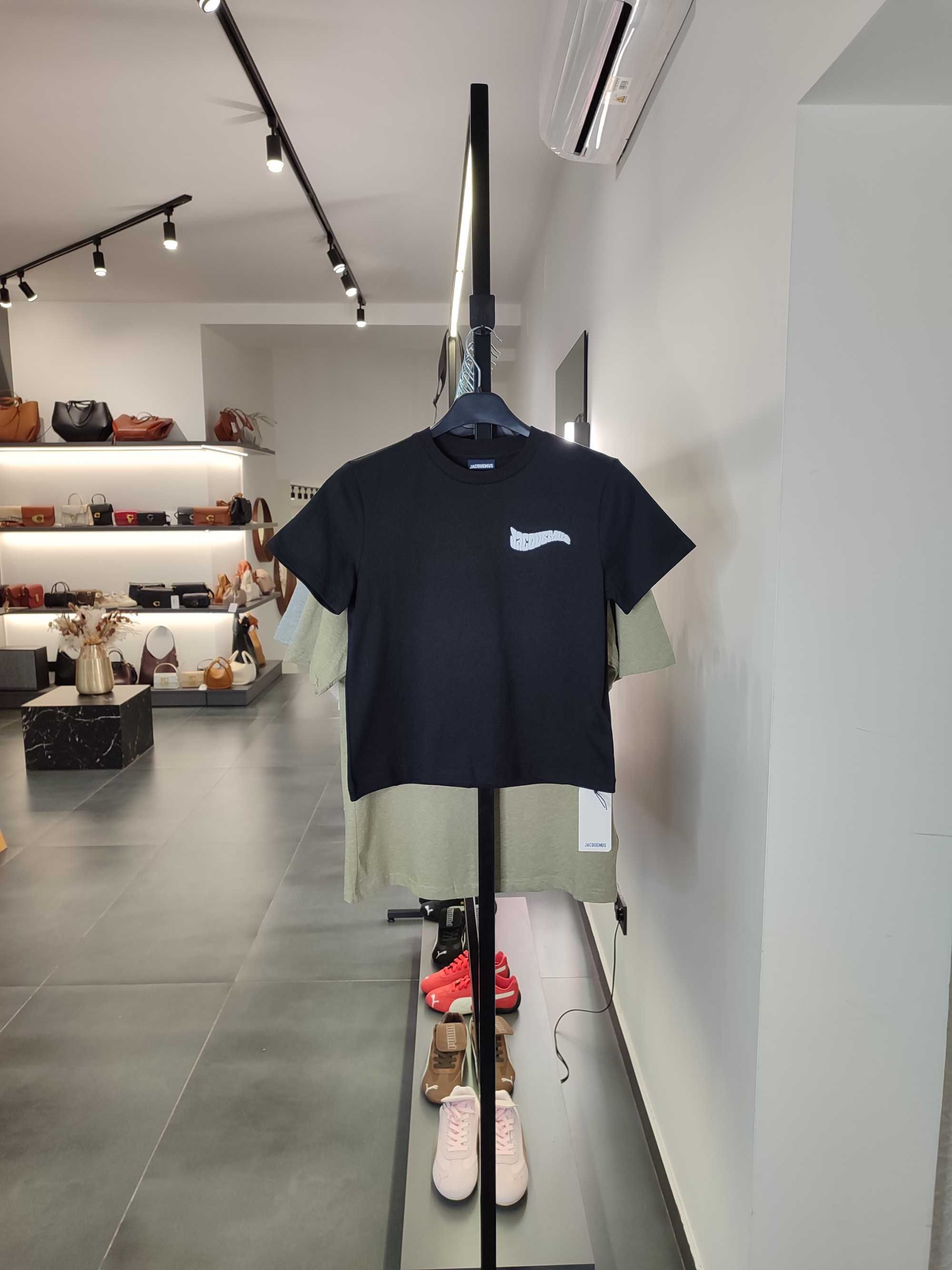 Футболка Jacquemus Le T-Shirt Camargue Black