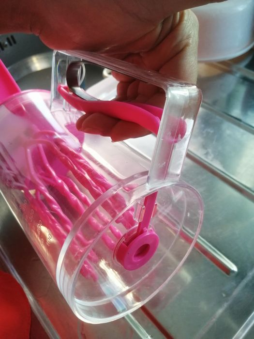 Recipiente para fazer panquecas crepes com dispensador