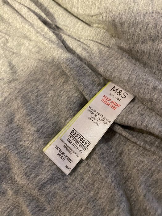 Жилетка M&S, Англія,