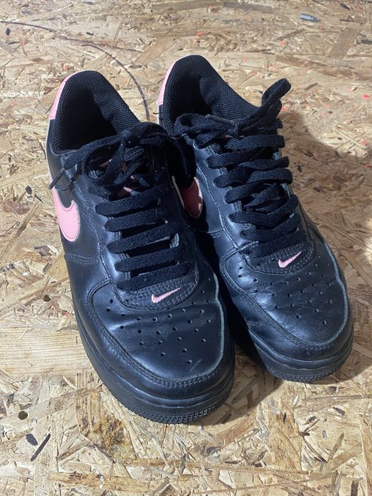 Кросівки Nike Air Force 1 Low Black Real Pink 2002