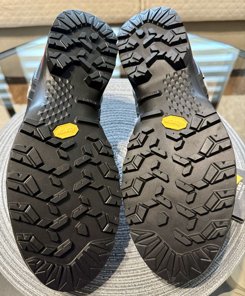 Nowe męskie buty trekkingowe Salewa MTN Trainer, r44