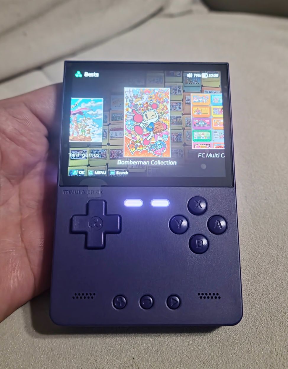 Gra konsola retro 256 gb Trimui Brick fioletowa pro smart
