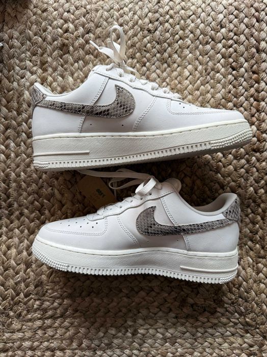 Жіночі форси Nike Air Force 1 Рідкісні Шкіра див інші оголоня є багато