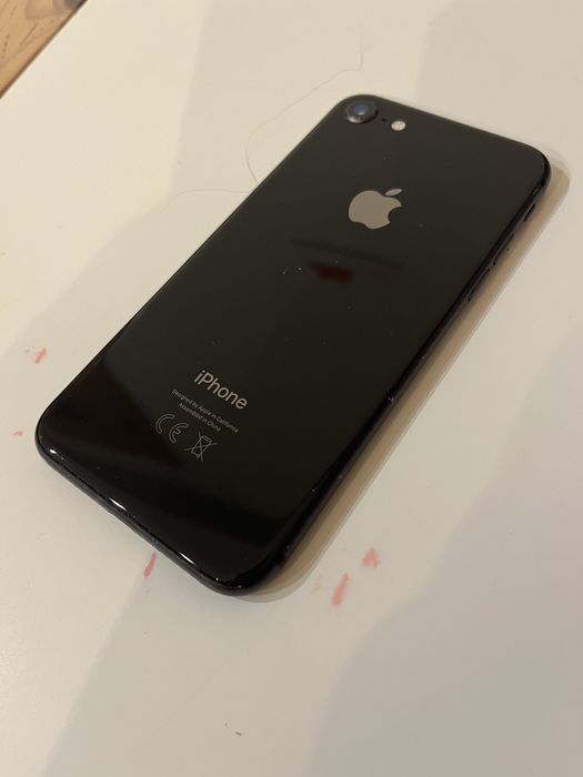 iPhone 8 – 64 GB – Preto – Funcional – Caixa incluída