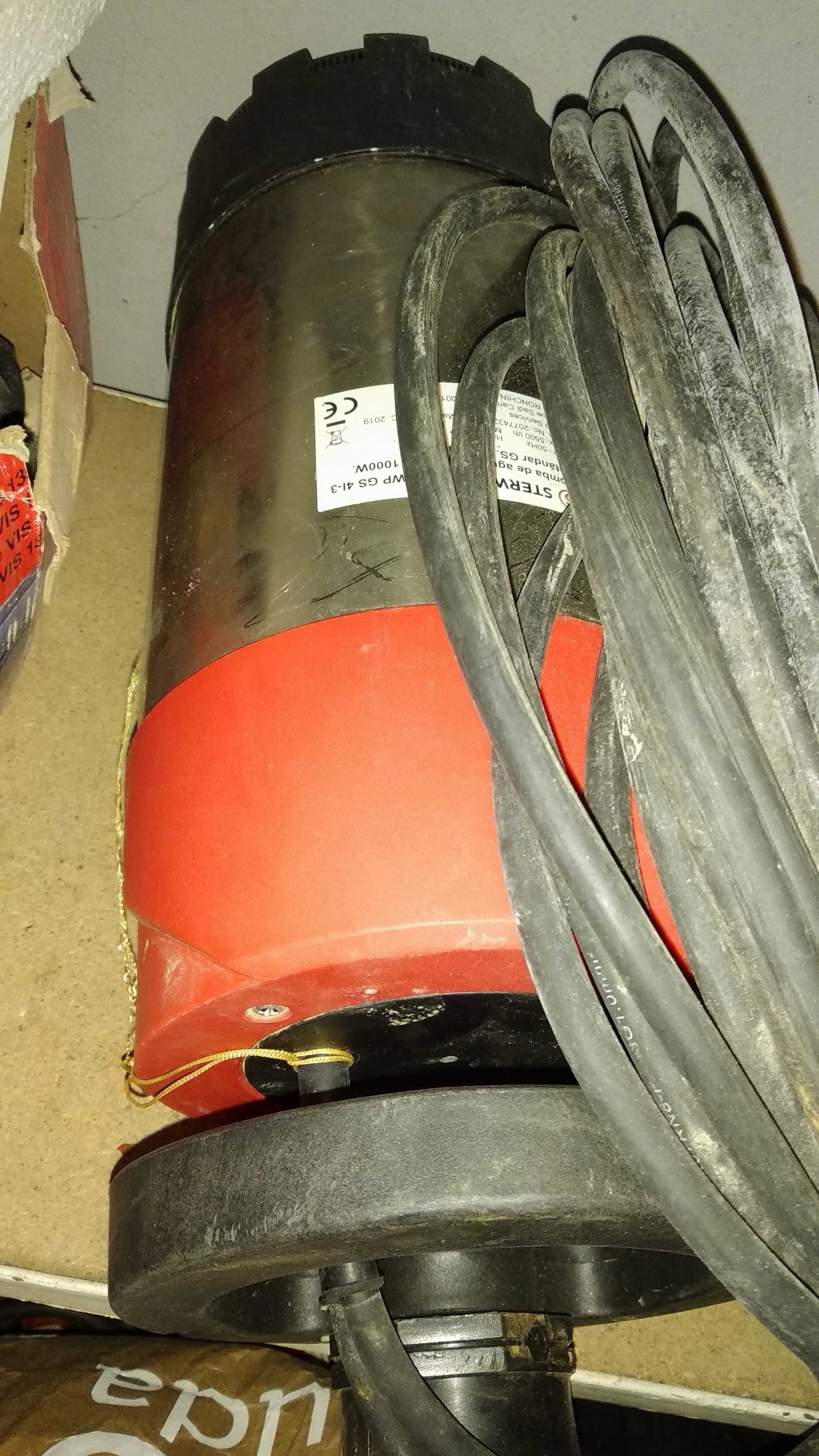 Bomba de água para poço, marca Sterwins 1000w. 5500l/h