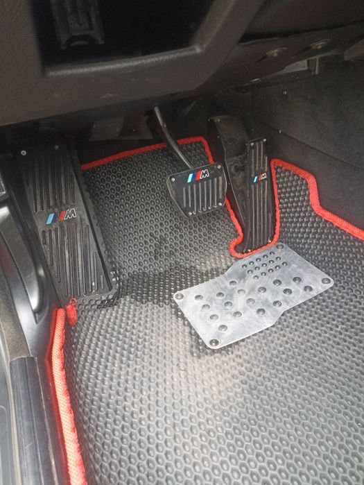 Продам BMW 5 E39 2.2 бензин