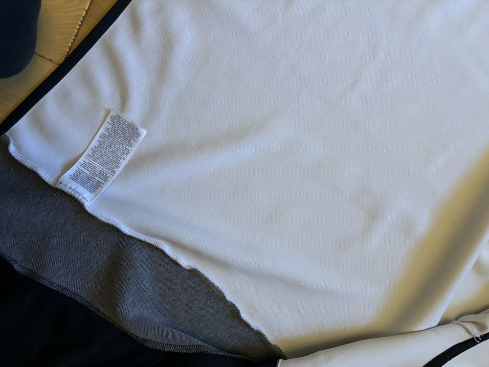 Nike tech fleece bialo szaro czarny