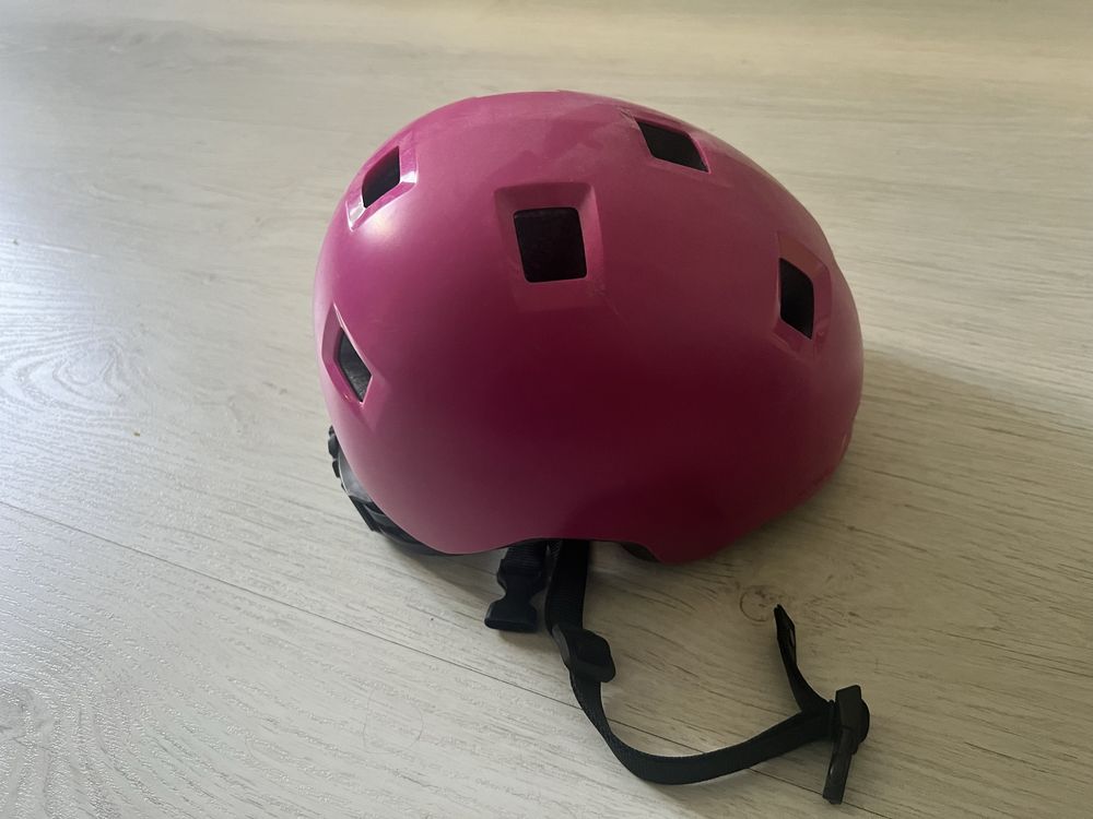 Oxelo kask dzieciecy 52-54 stan bdb