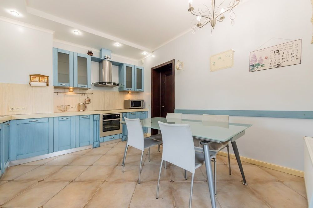 Мала Олександрівка КМ"Зелений Гай" Котедж 350м.з усіма зручностями.