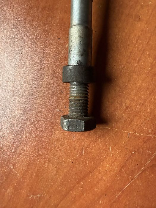 Oś ośka wahacza Simson SR2, org DDR wysyłka