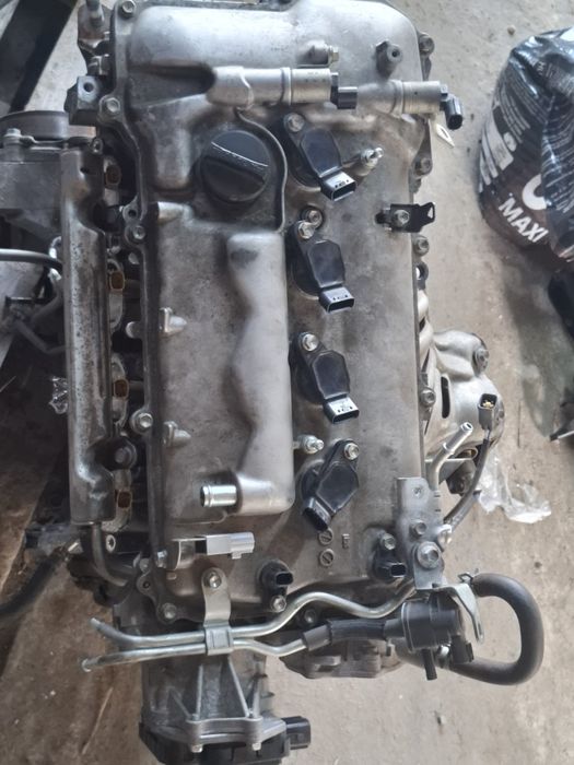 Двигун Toyota Avensis T27 1.8 2zr-fae