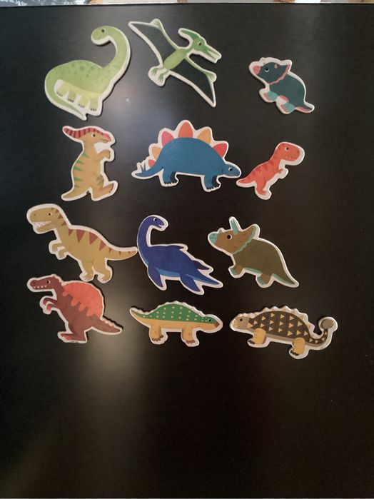 Magnesy dinozaury peppa swinka zwierzeta piny magnesik komplet dino