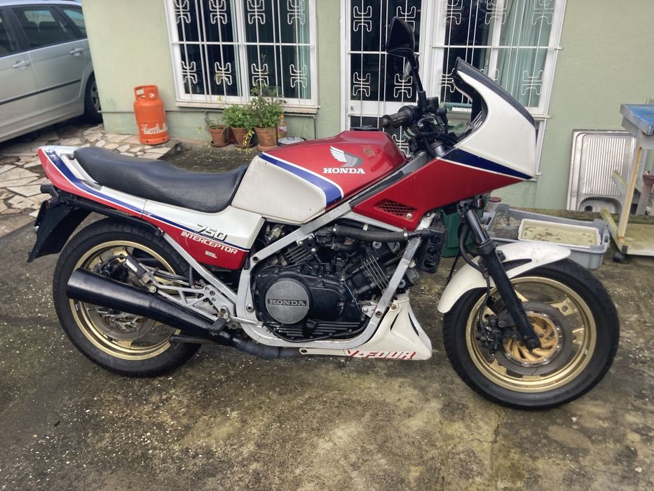 VF750 interceptor 1983