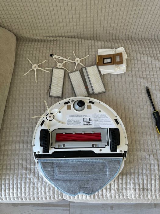 Roborock S7 з док-станцією (автоматичне очищення пилу)