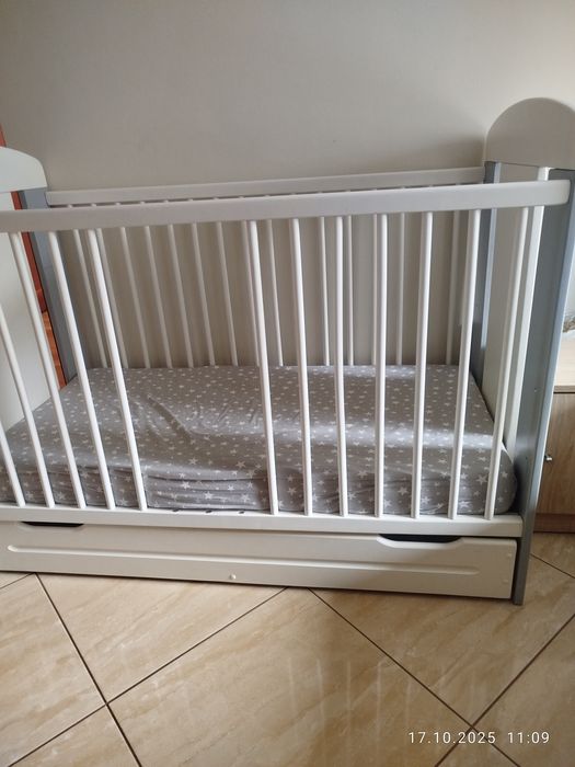 Łóżeczko dziecięce 120x60