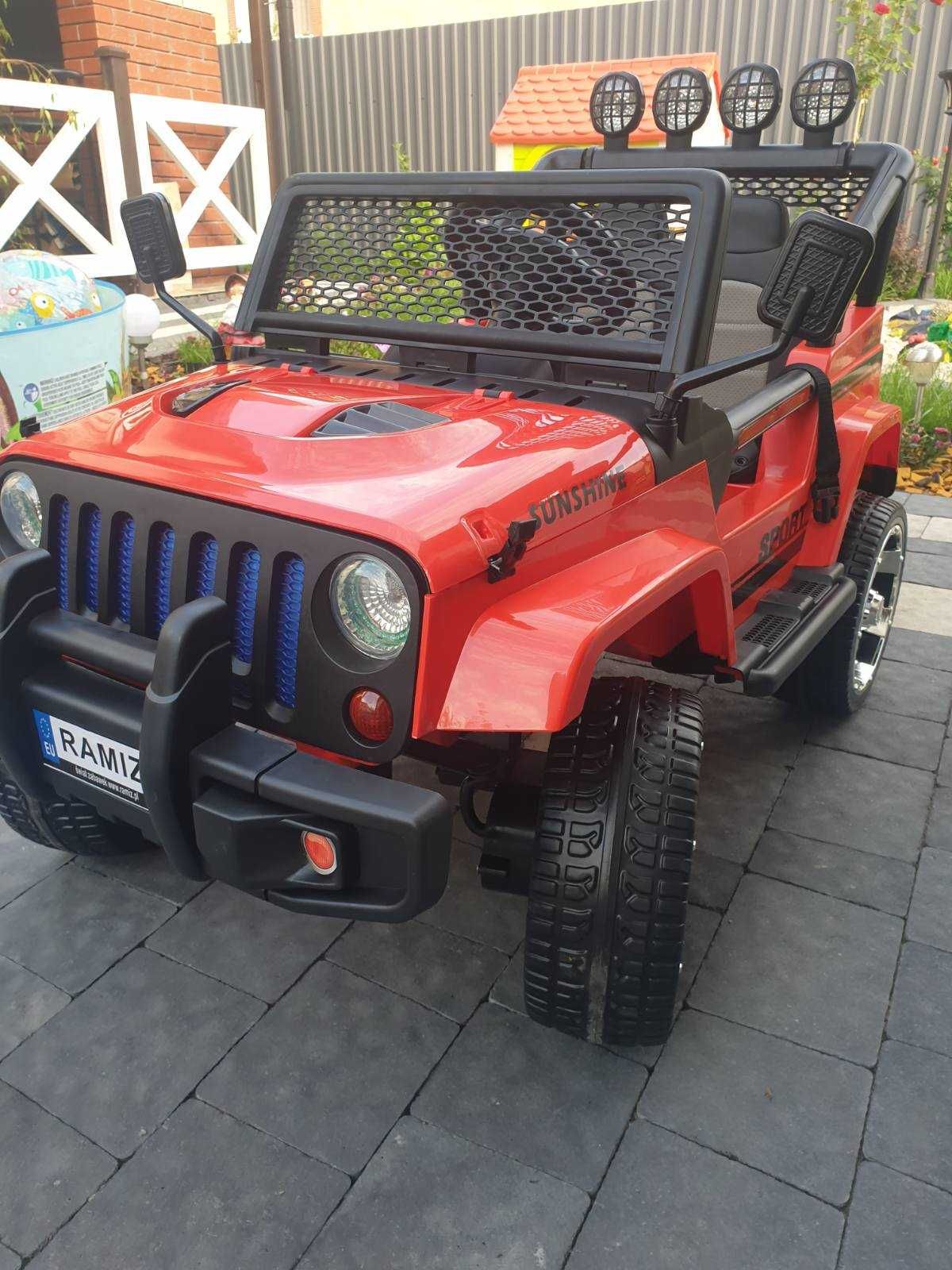 4WD! Дитячий електромобіль Jeep M 3237 EBLR-3  -  ЧЕРВОНИЙ