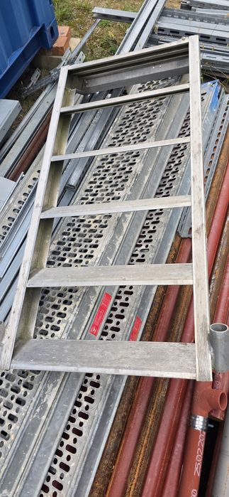 Schody aluminiowe systemowe