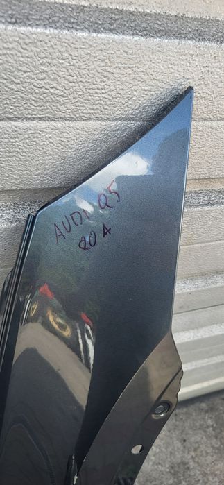 Blotnik prawy przód audi q5 II 80a