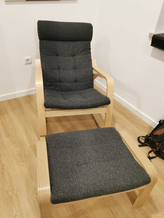 Cadeirão Poang + repousa pés