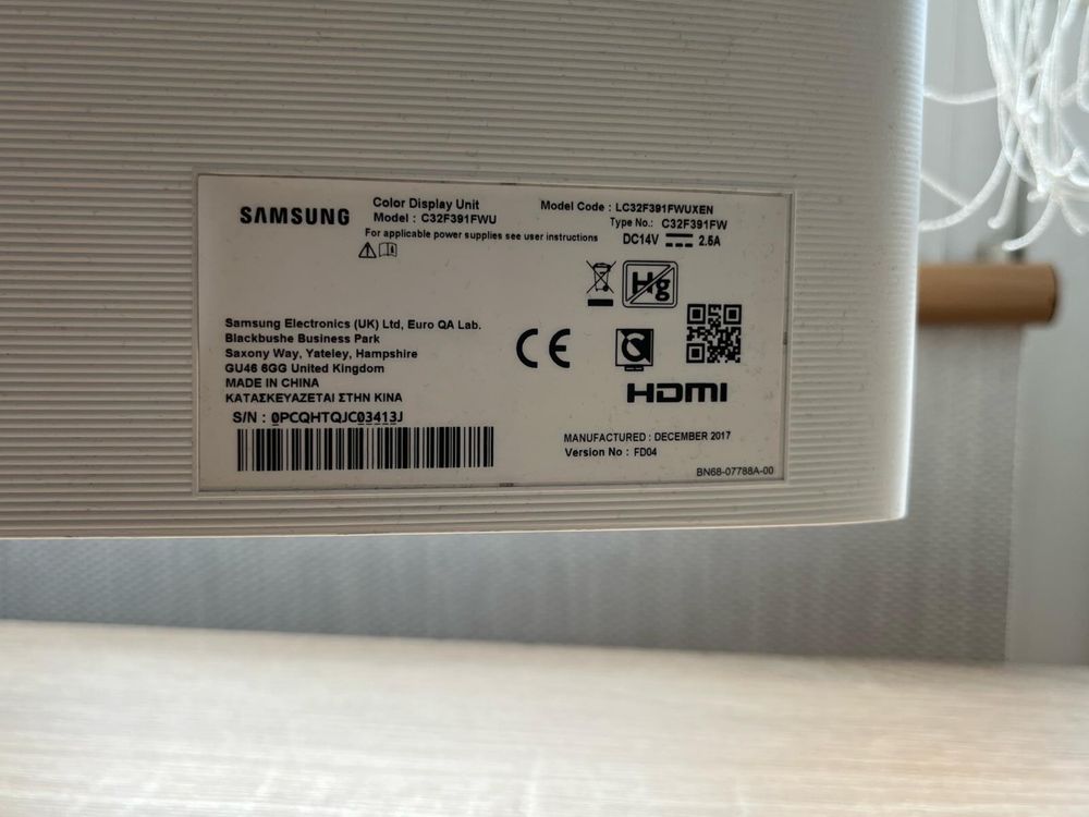 Monitor samsung 32 cale