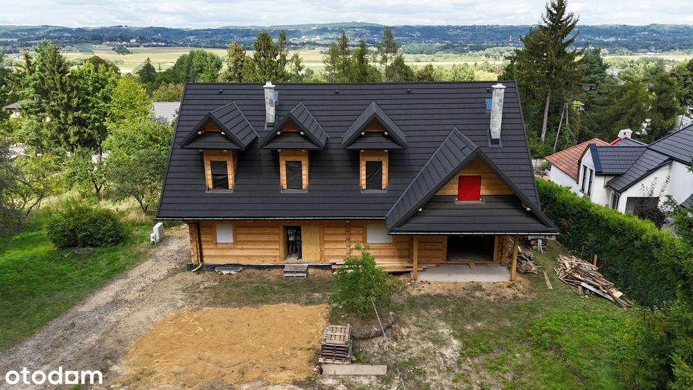 Piękny Dom z Bali . Zabierzów widok na Jurę Krakowsko-Częstochowską