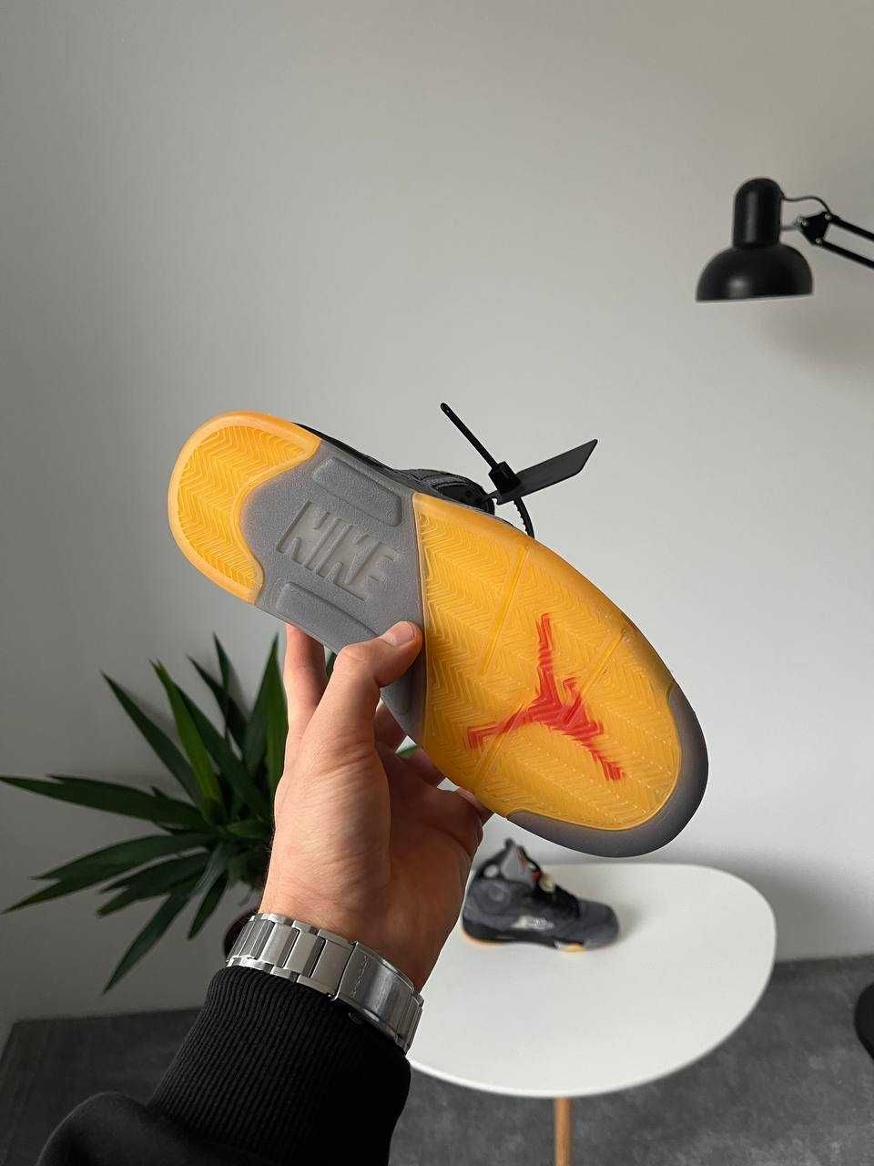 ЗНИЖКА! 41р 43р 45р  Кросівки Jordan 5 Retro Off-White Muslin чорні