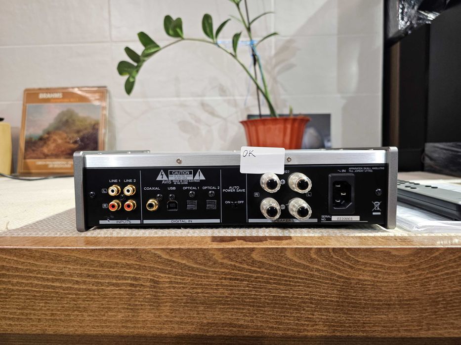 Підсилювач TEAC AI-501DA USB ЦАП Burr-Brown PCM5102