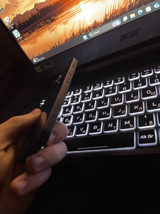 iPhone 13 mini • 128 ГБ • Отличное состояние • Полностью исправен