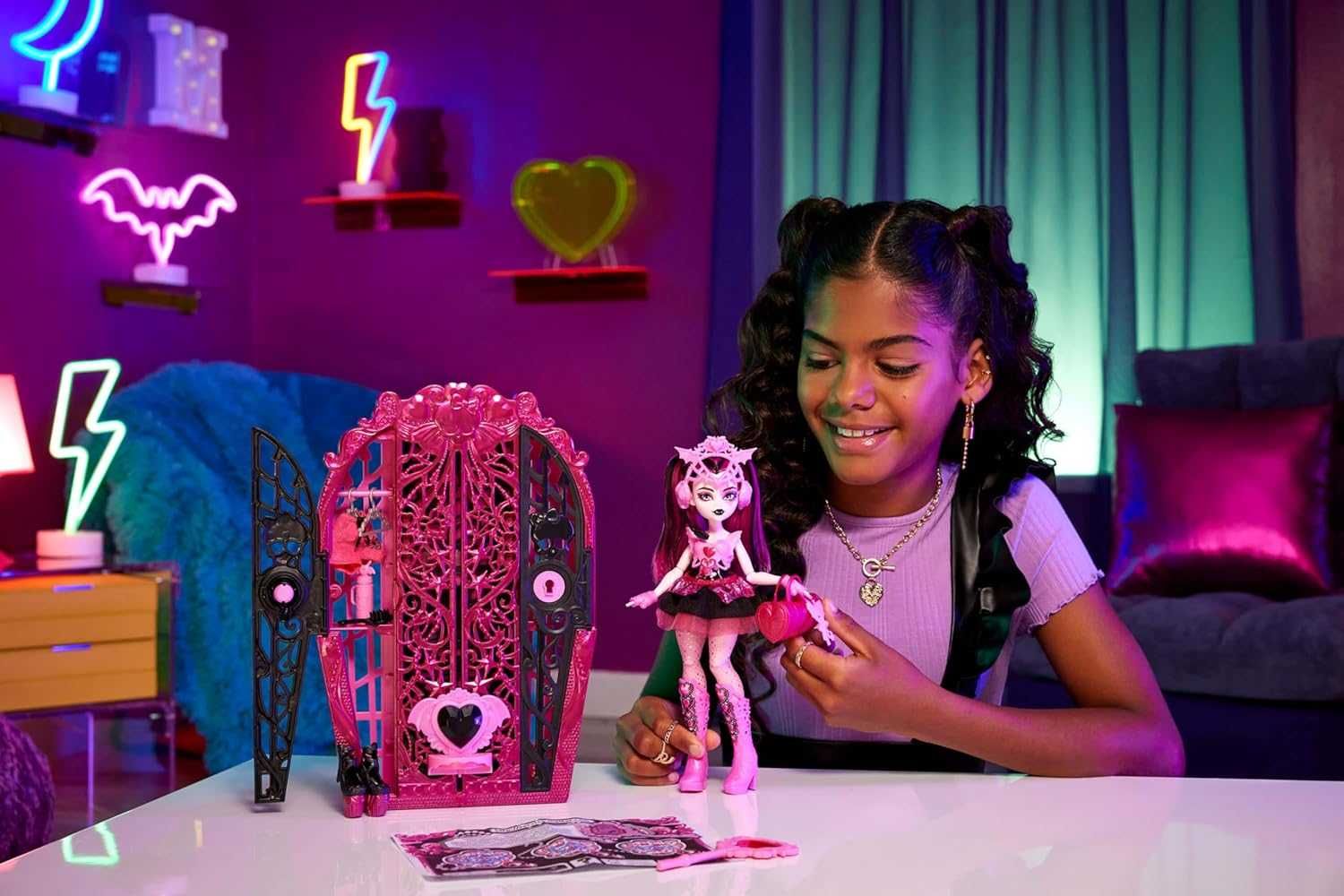 Монстер хай Дракулаура Шафа Monster High Draculaura Skulltimate Secret
