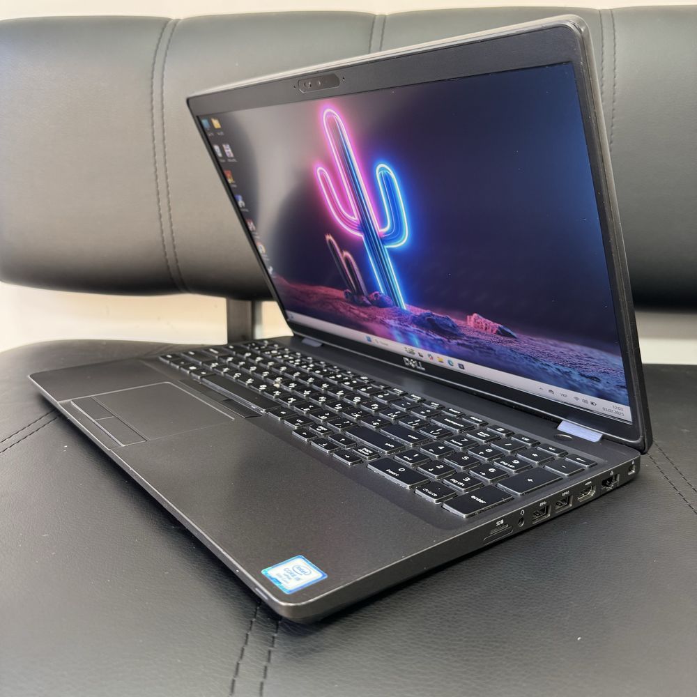 Dell Latitude 5500 (15,6" FHD/i5-8th/16GbDDR4/256GbSSD/84%)