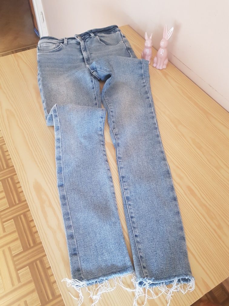 Spodnie jeans rurki