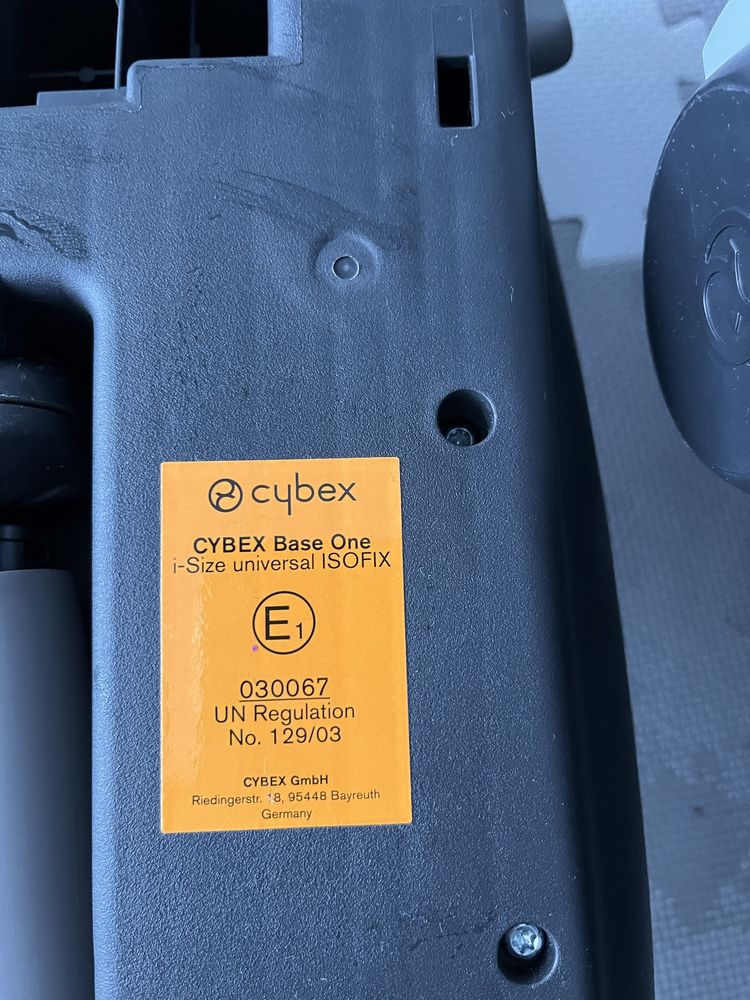 Fotelik nosidełko Cybex Aton b2 i-size, baza Cybex Base One, adaptery