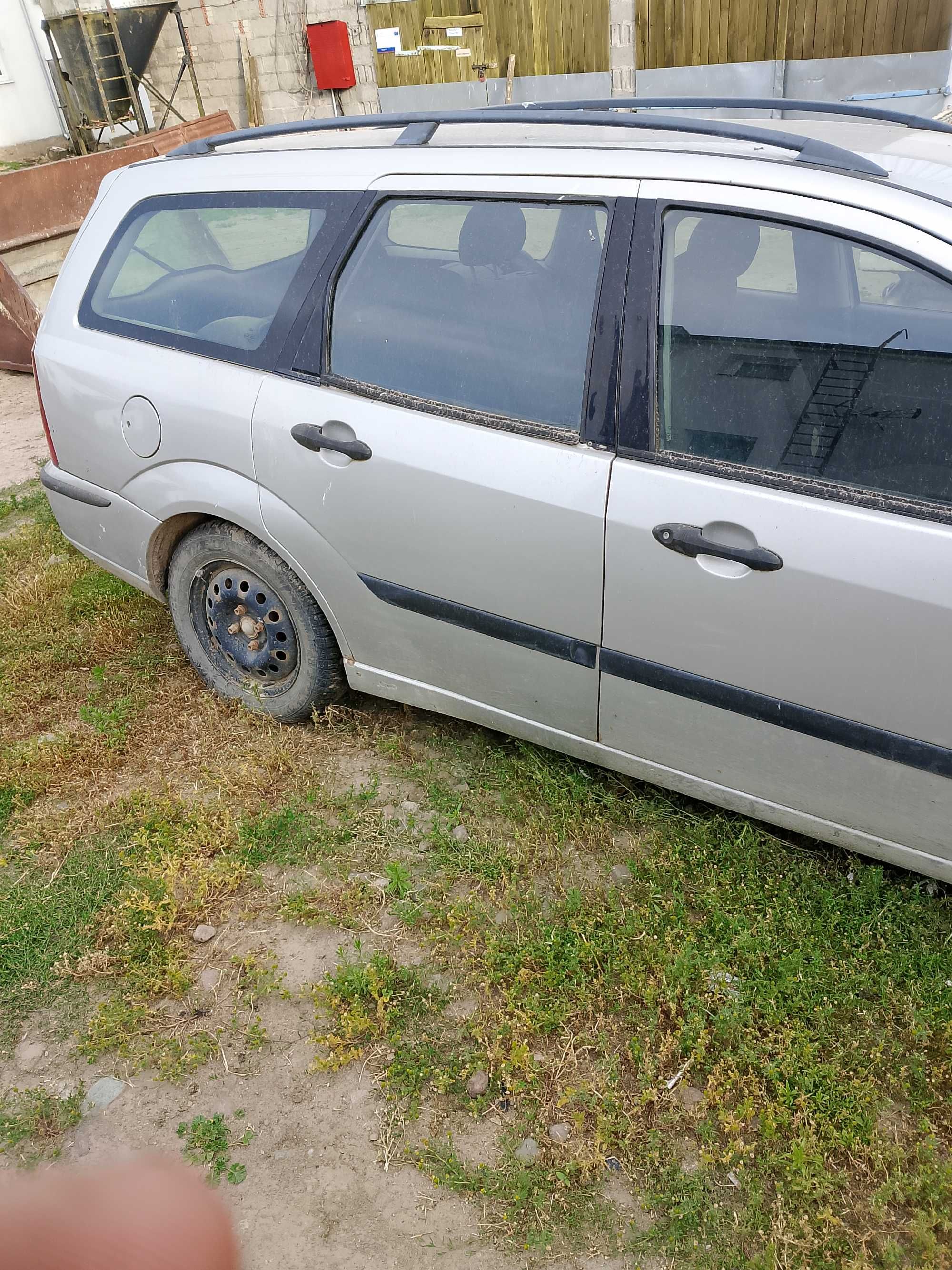 Ford Focus 1.8 TDDi w całości lub na części