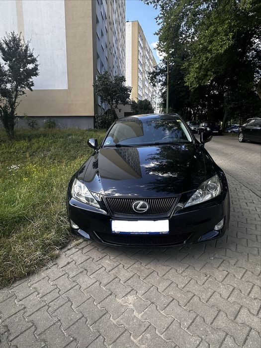 Lexus is250 f sport najbogatsze wyposazenie