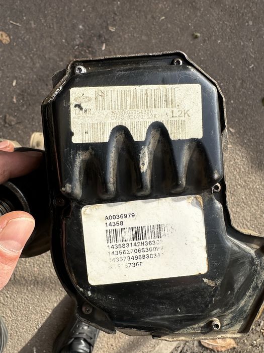 Кермова рейка Ford Escape 2015 року