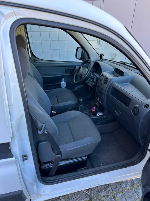Citroen Berlingo 1.6 HDI com motor de frio positivo