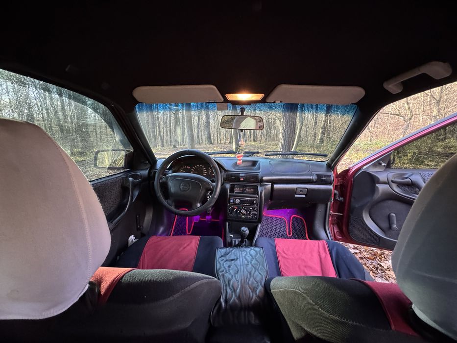 Opel Astra F1.7 Isuzu.