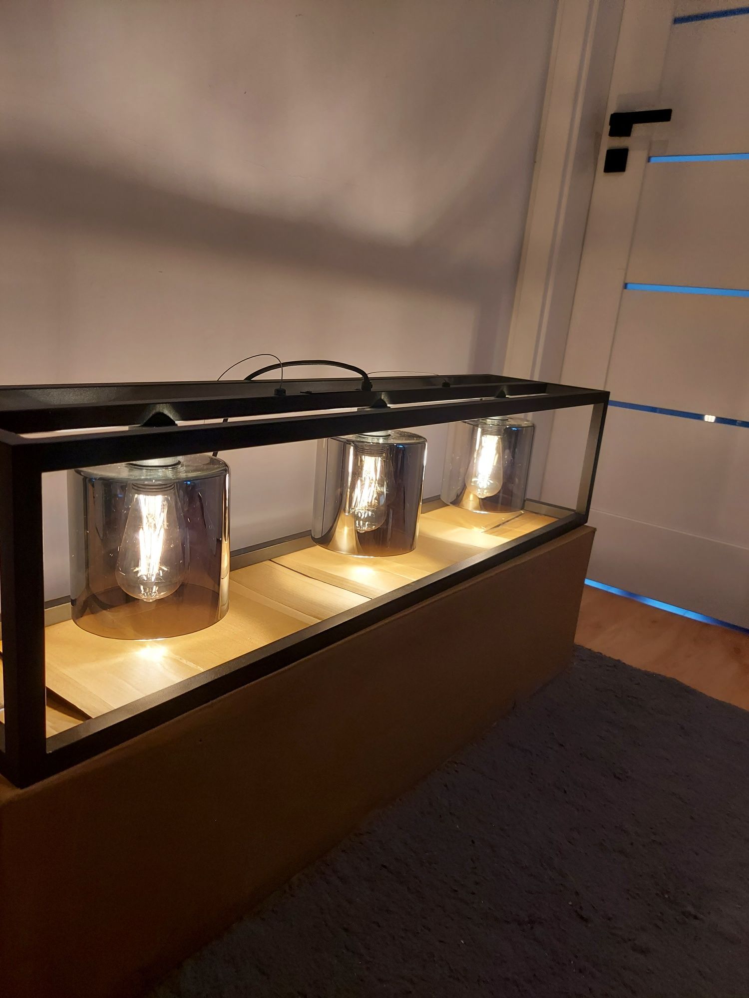 Nowoczesna lampa sufitowa