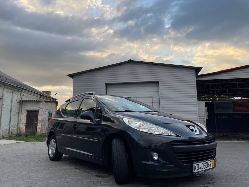 Peugeot 207 SW 1,4 бензин
