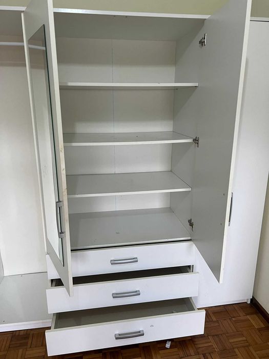 Roupeiro modelo Vellerup da JYS