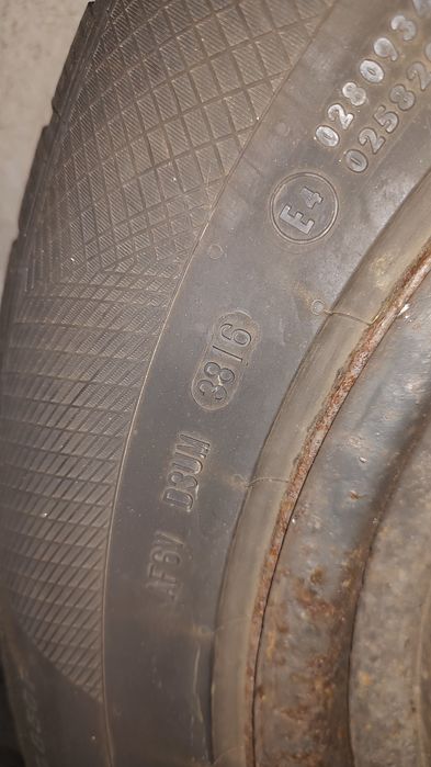 Felgi stalowe z czujnikami 16" 5x114,3 opony zimowe 215/65 SUV
