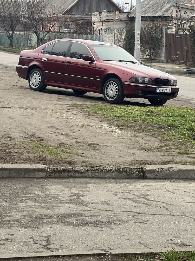 БМВ е39 2.5 бензин