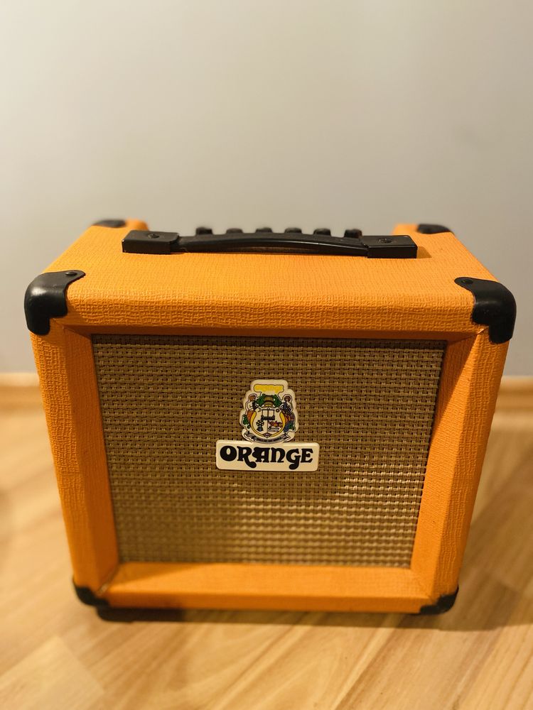 Orange Crush 10 - wzmacniacz do gitary elektrycznej (dwa kable gratis)