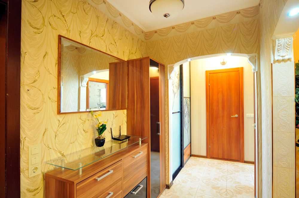 Погодинно, подобово - 3 поверх Маяковського 1 В у парка, для 5 людей!