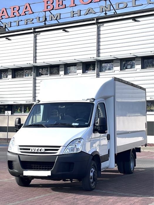 Iveco Daily 35C18 180KM 3.0 Diesel kontener z windą ZEPRO 750kg