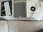 NOWY NIEAKTYWOWANY Tablet APPLE iPad Pro 11" 5 gen. 256GB A2836
