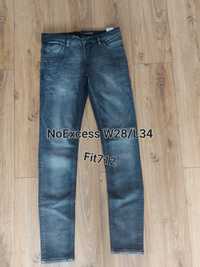 Męskie Spodnie Jeansowe No Excess W28/L34 Fit 712