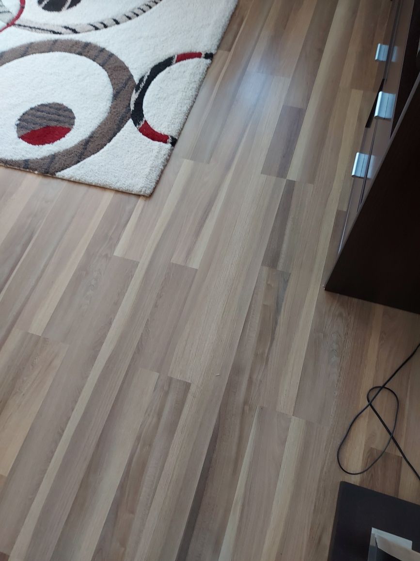 Panele podłogowe laminowane