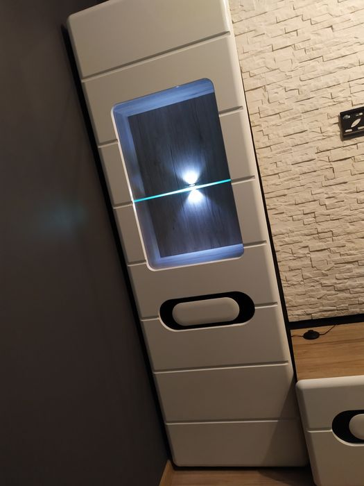 OKAZJA ! Sprzedam zestaw mebli POLECAM!