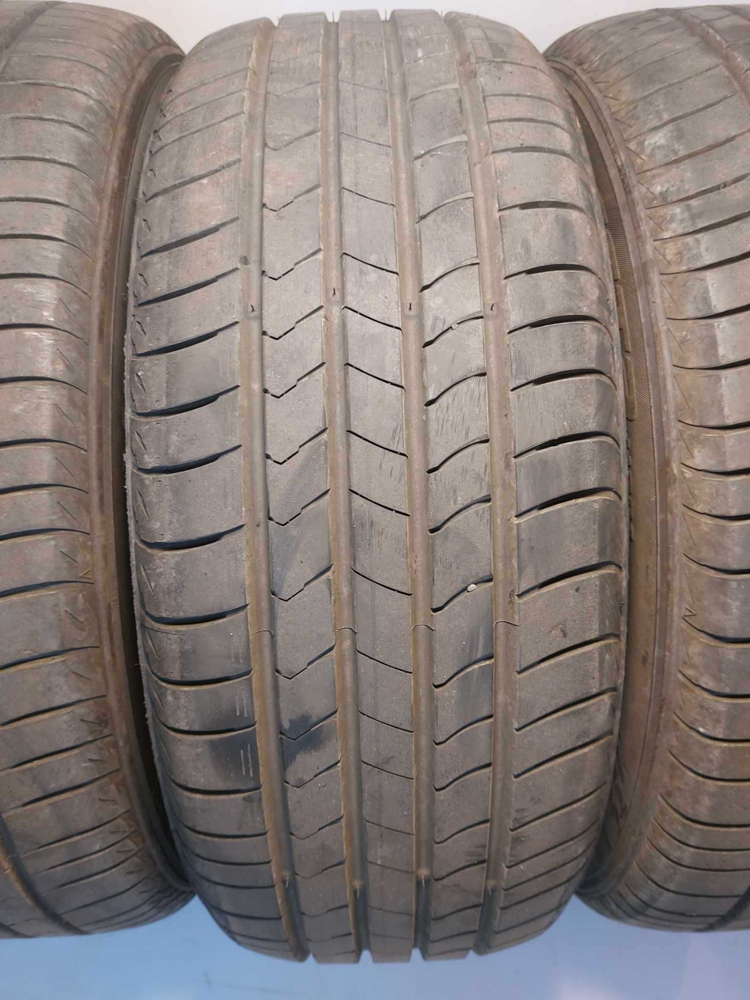 Opony letnie KUMHO Ecsta HS51 215/55 R18 95H 4 szt.